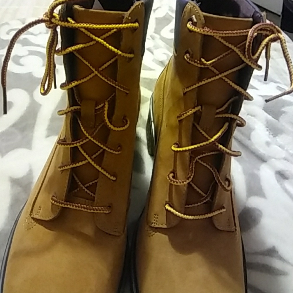 ⭐⭐⭐⭐Womens New Timberland⭐⭐⭐⭐ - Picture 5 of 7